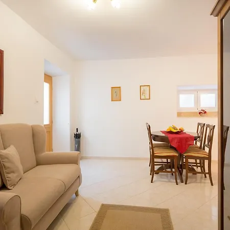 Holiday Home Nada-2