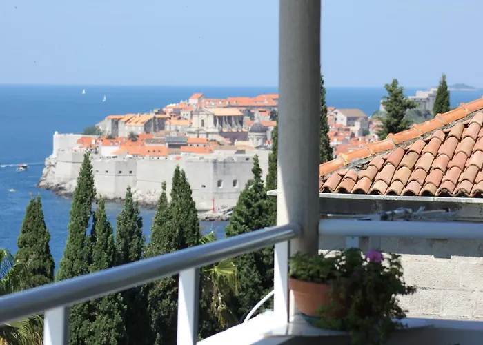 Guest house: Apartments Sv.Jakov